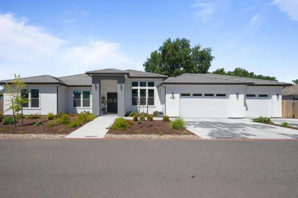 $897,000 | 8907 Maple Hl Lane, Orangevale, CA 95662