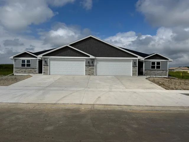 $329,900 | 1171 Red Hawk Drive, Milton, WI 53563