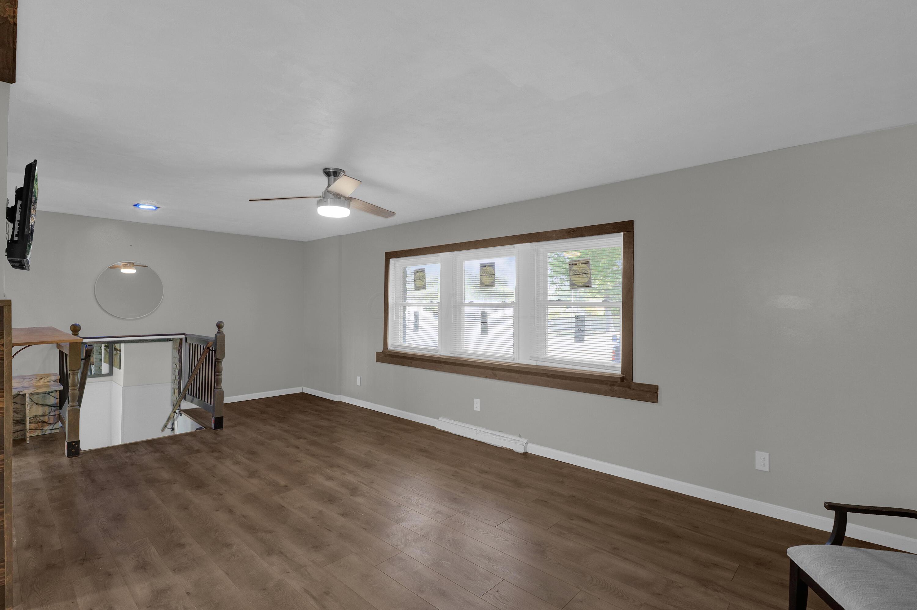 1324 Watkins Road Columbus, OH 43207 - Photo 19 of 69 Family room