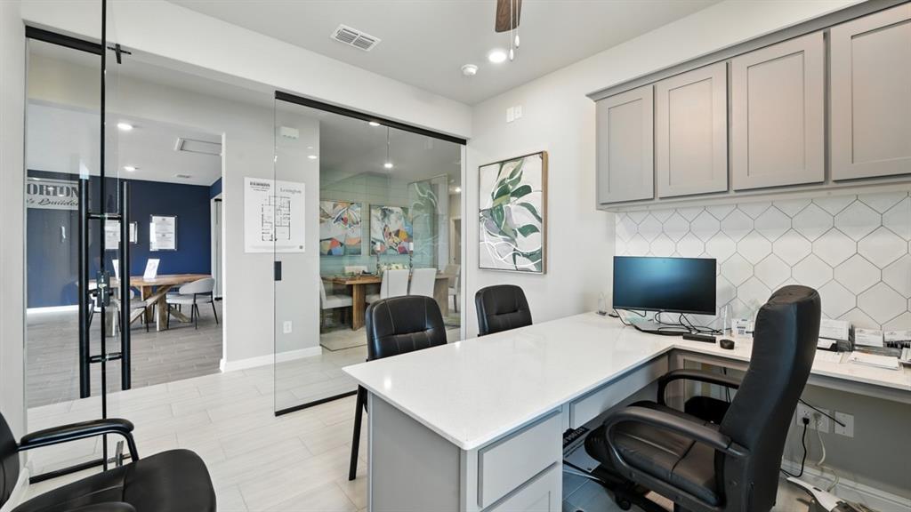 913 Hollyn Drive Decatur, TX 76234 - Photo 23 of 33