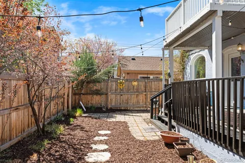 a view of a pathway of a building