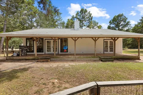 $370,000 | 120 Lake Point Way, Bastrop, TX 78602