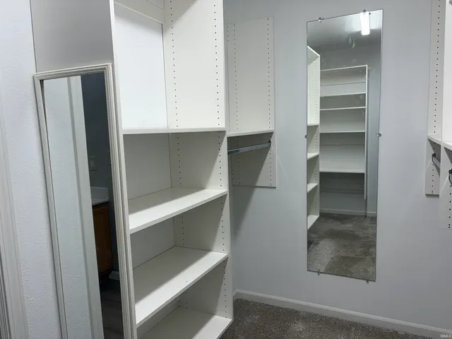 $349,500 | 1706 Cobblestone Boulevard, Elkhart, IN 46514