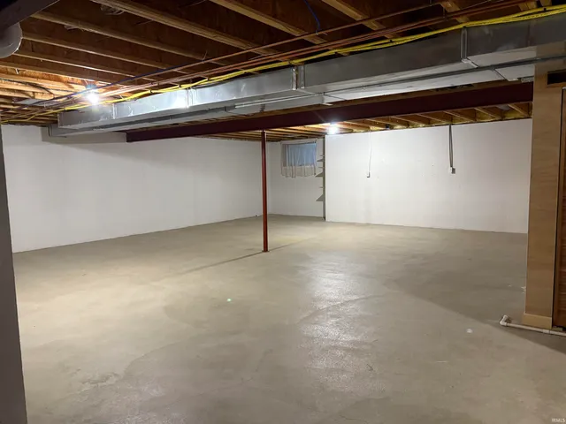 $349,500 | 1706 Cobblestone Boulevard, Elkhart, IN 46514