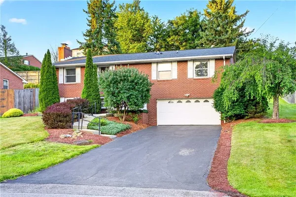 $330,000 | 436 Sharon Road, Coraopolis, PA 15108