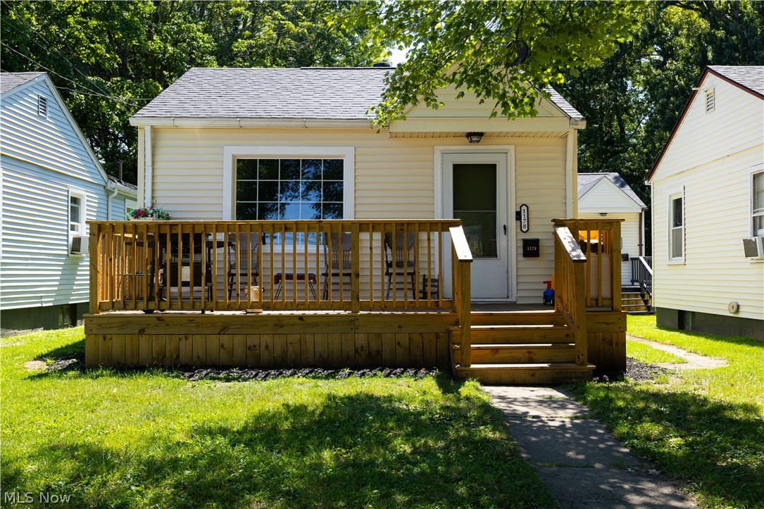 1182 Youngstown Road Southeast Warren, OH 44484 - Photo 6 of 24 1178 Youngstown Rd SE