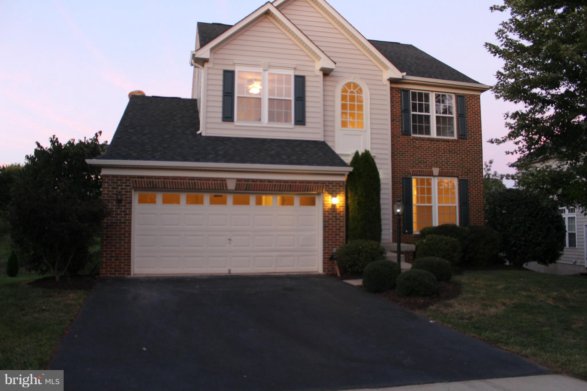 6829 Rathbone Place Gainesville, VA 20155 - Photo 1 of 30 Exterior (Front)