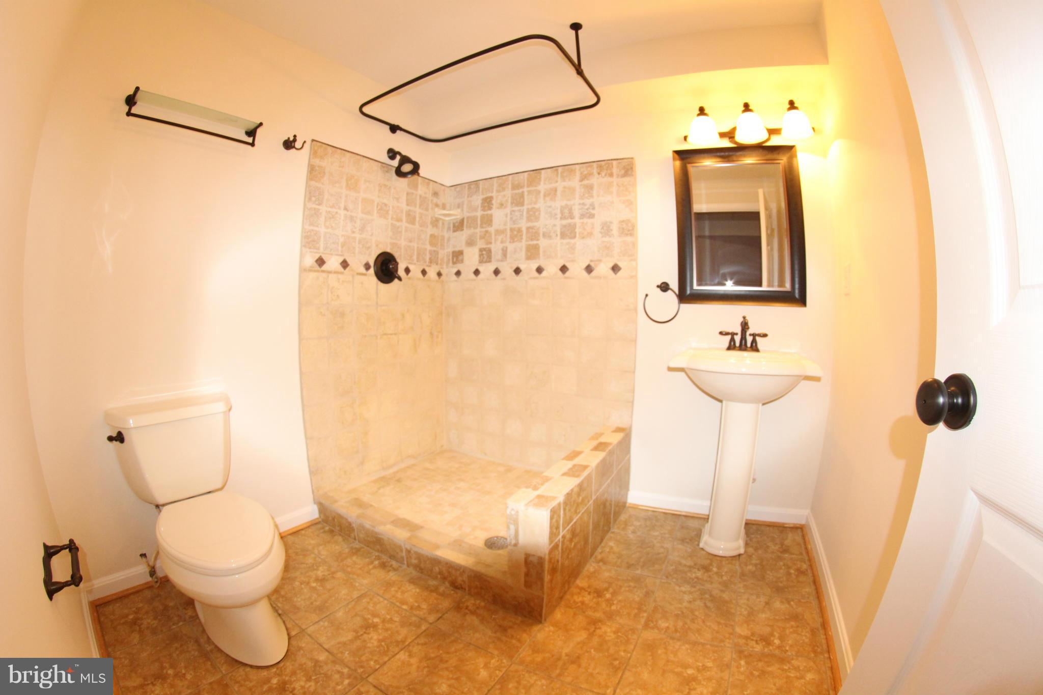 6829 Rathbone Place Gainesville, VA 20155 - Photo 26 of 30 Basement