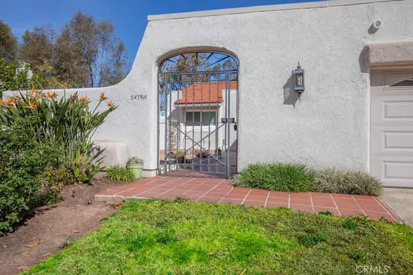 $995,000 | 5479 Paseo Del Lago West, Unit A, Laguna Woods, CA 92637