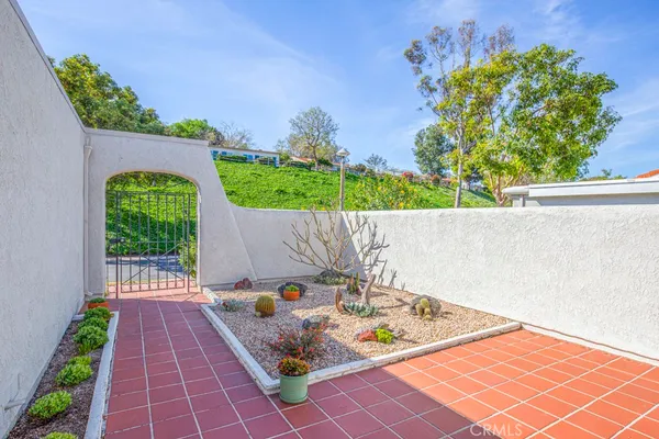 $995,000 | 5479 Paseo Del Lago West, Unit A, Laguna Woods, CA 92637