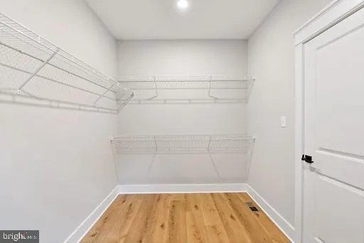 $999,999 | Oxbow Court, Harpers Ferry, WV 25425