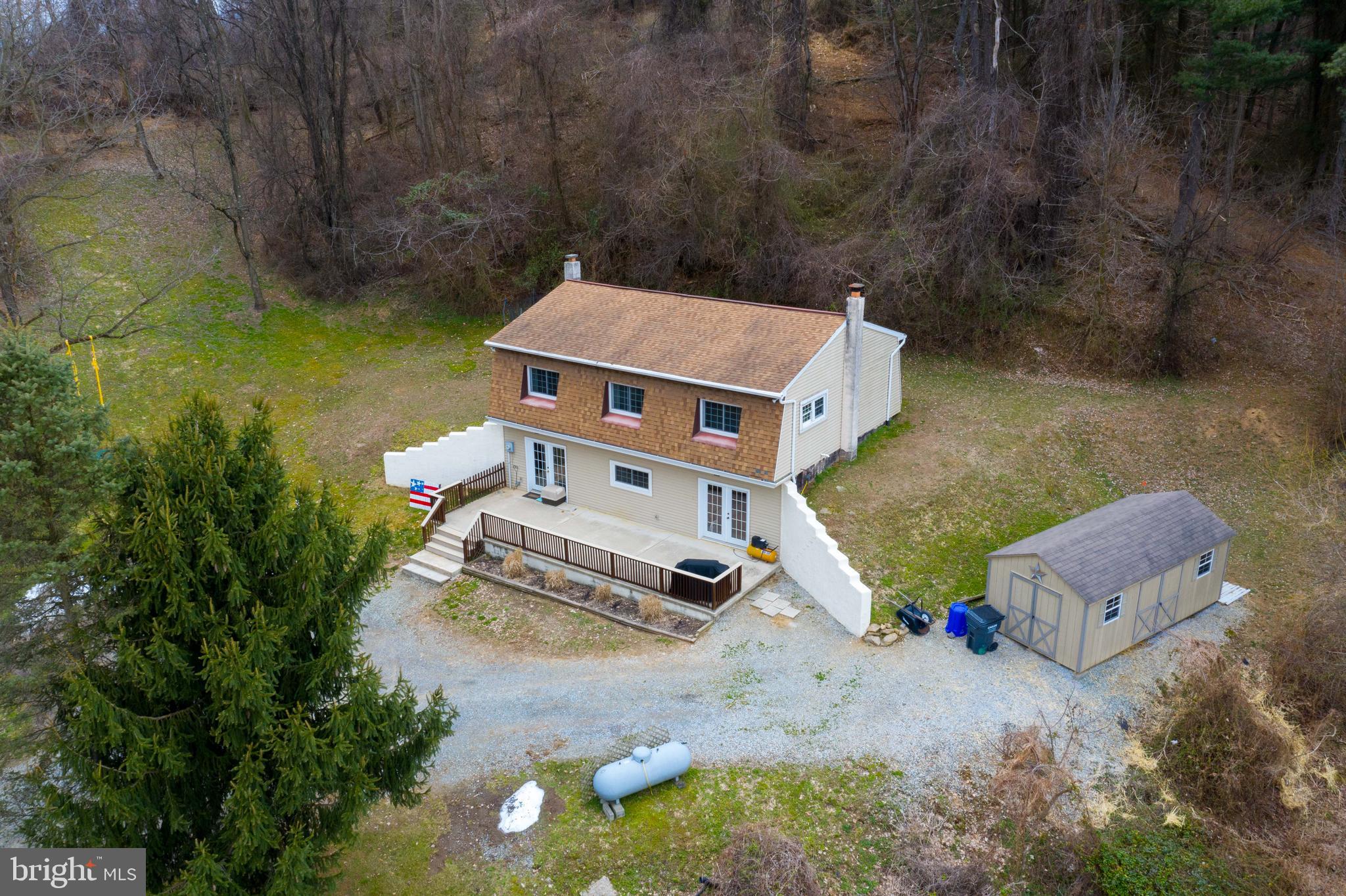 40 Linestown Road Willow Street, PA 17584 - Photo 3 of 43 Gallery Image 3