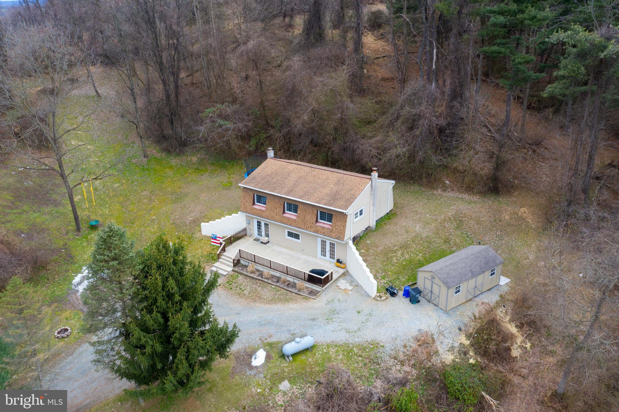 40 Linestown Road Willow Street, PA 17584 - Photo 4 of 43 Gallery Image 4