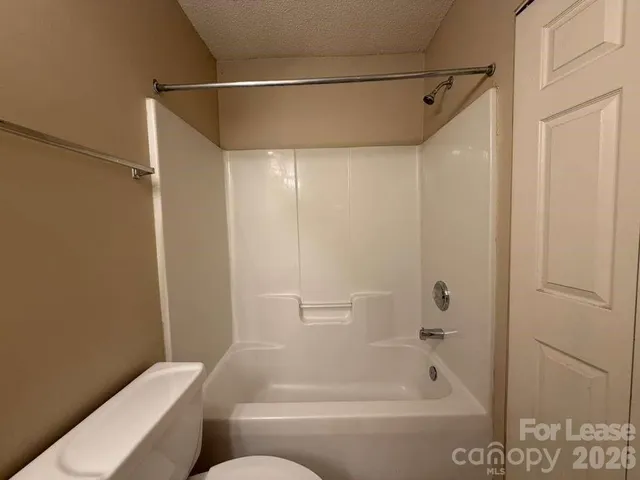 $1,800 | 6007 Cougar Lane, Charlotte, NC 28269