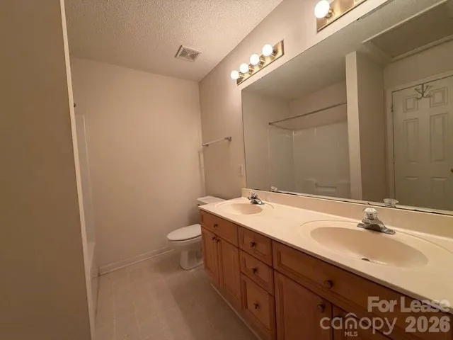 $1,800 | 6007 Cougar Lane, Charlotte, NC 28269