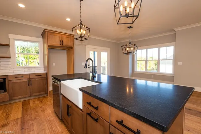 $582,500 | 134 Mitchell Road, Reidsville, NC 27320