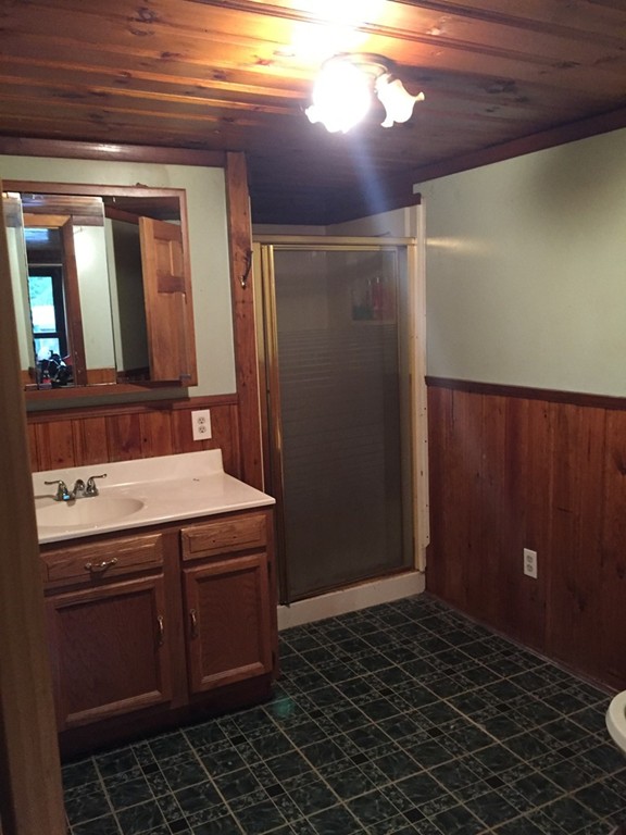440 Morgan Road West Springfield, MA 01089 - Photo 7 of 11 Gallery Image 7