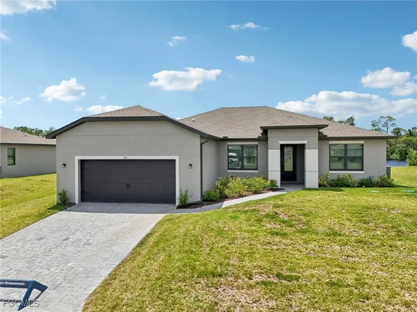 $560,900 | 955 Admiral Bull Halsey Avenue, LaBelle, FL 33935
