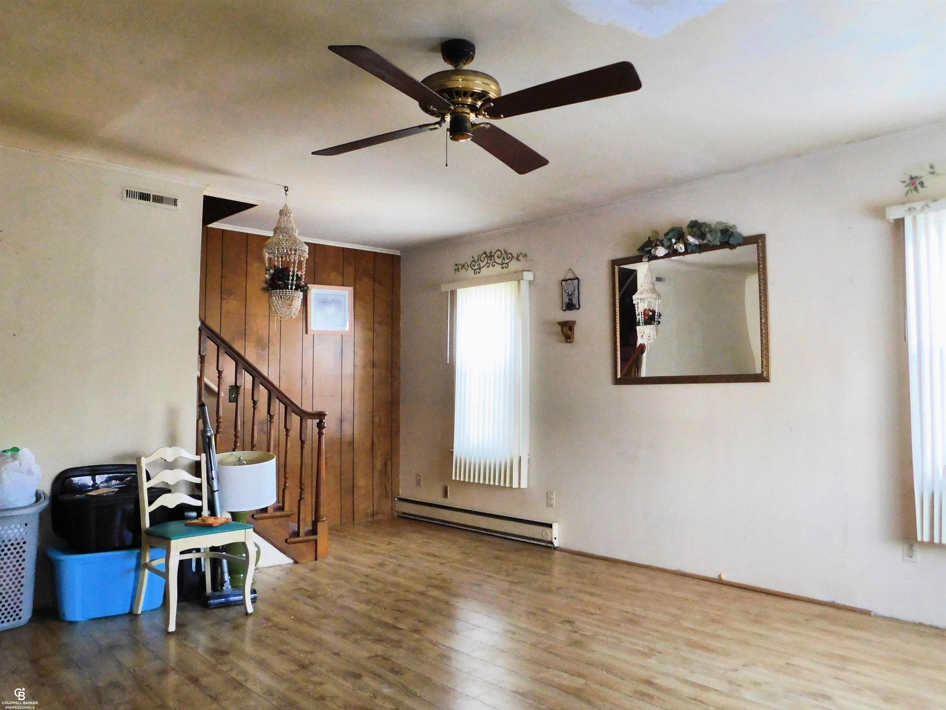 4745 Fish Road Smiths Creek, MI 48074 - Photo 26 of 41 Living Room