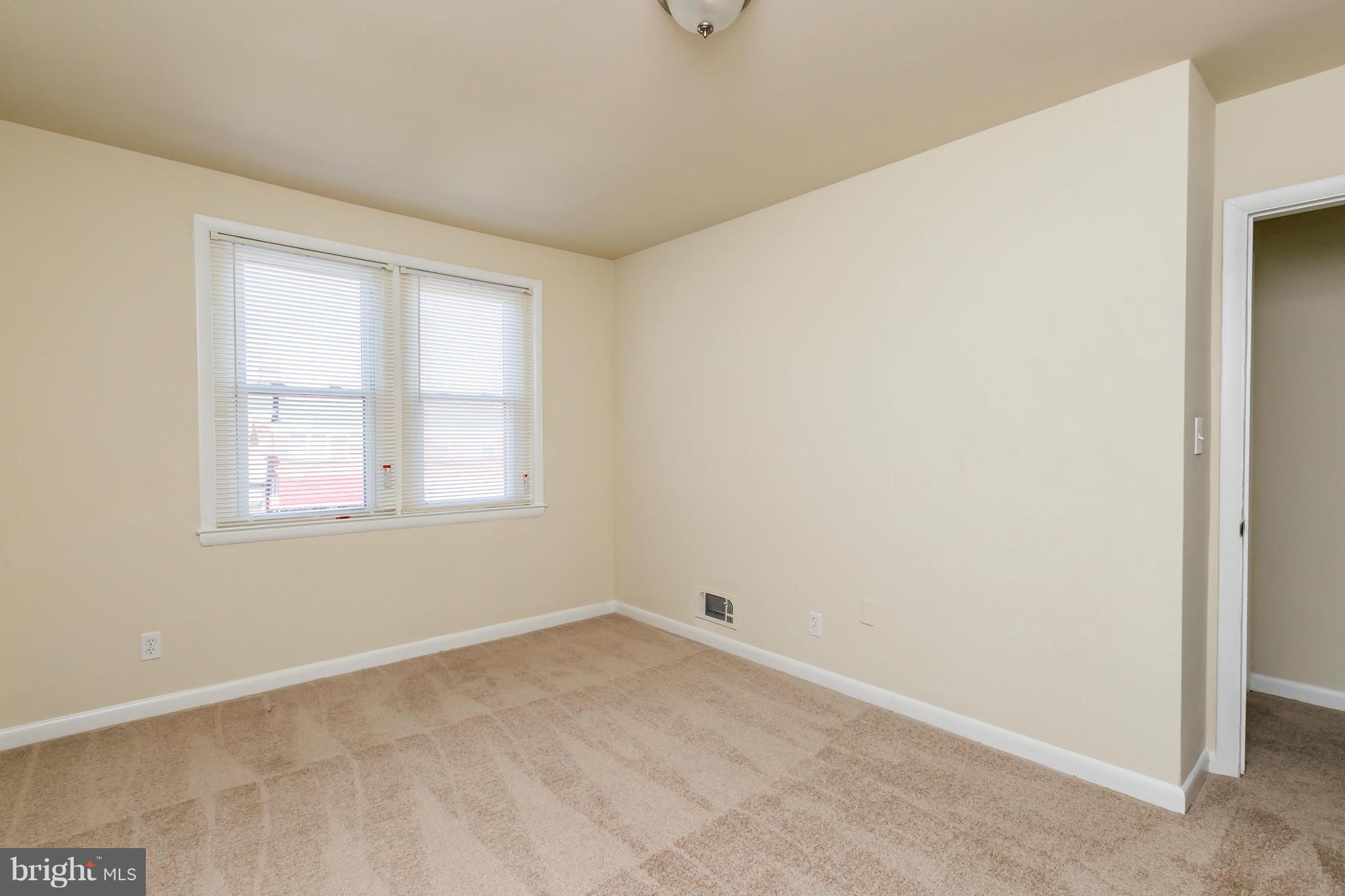 1222 Silverthorne Road Baltimore, MD 21239 - Photo 10 of 22 Interior (General)