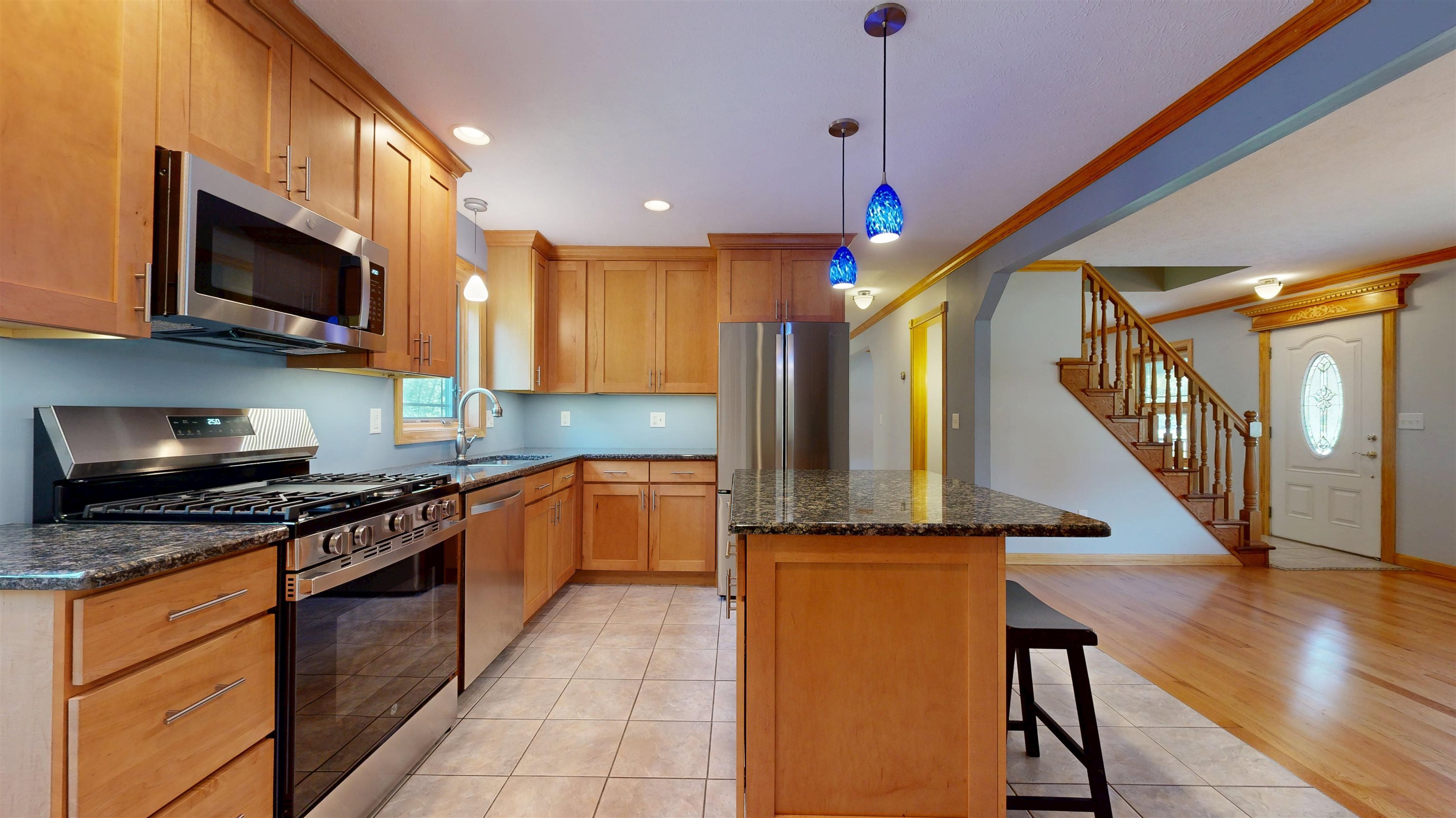 153 Sand Hill Road Essex, VT 05452 - Photo 2 of 28