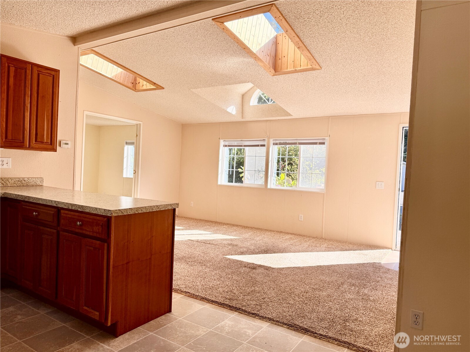 1915 195th Street Long Beach, WA 98631 - Photo 2 of 30