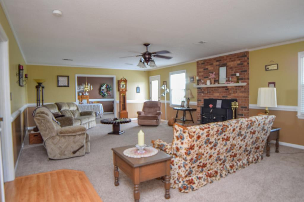 450 Hi-Cotton Lane Springfield, SC 29146 - Photo 8 of 41
