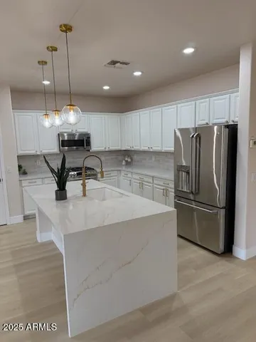 $614,900 | 40802 North Peale Court, Anthem, AZ 85086