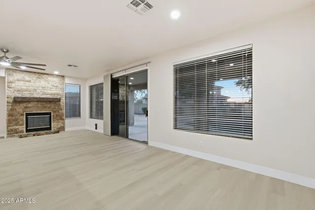 $614,900 | 40802 North Peale Court, Anthem, AZ 85086