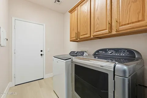 $619,900 | 40802 North Peale Court, Anthem, AZ 85086