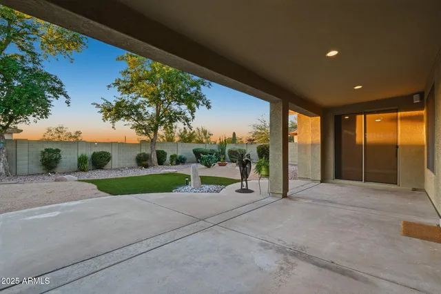 $614,900 | 40802 North Peale Court, Anthem, AZ 85086