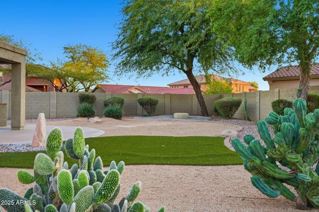 $614,900 | 40802 North Peale Court, Anthem, AZ 85086