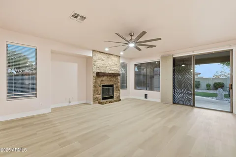 $619,900 | 40802 North Peale Court, Anthem, AZ 85086