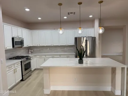 $619,900 | 40802 North Peale Court, Anthem, AZ 85086