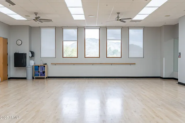 $614,900 | 40802 North Peale Court, Anthem, AZ 85086