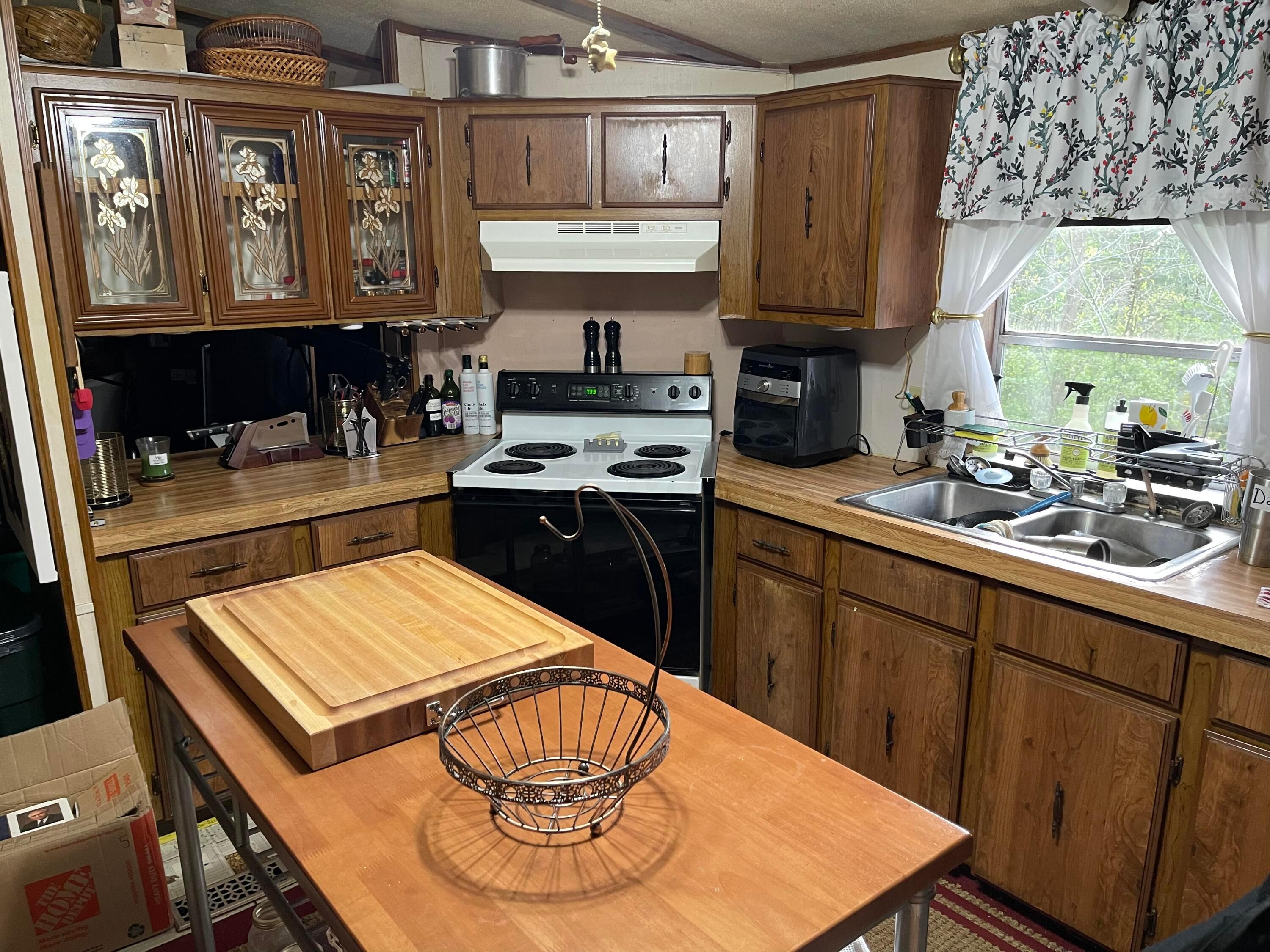 4567 Southeast Spring Hill Road Southeast Newark, OH 43056 - Photo 13 of 15 8429345A-9C91-42E0-9C69-7ED20F998827