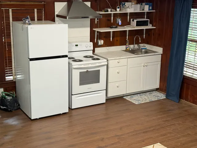 $1,500 | 28 Harrison Street, Laconia, NH 03246