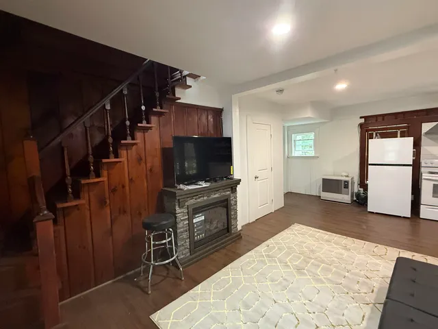 $1,500 | 28 Harrison Street, Laconia, NH 03246