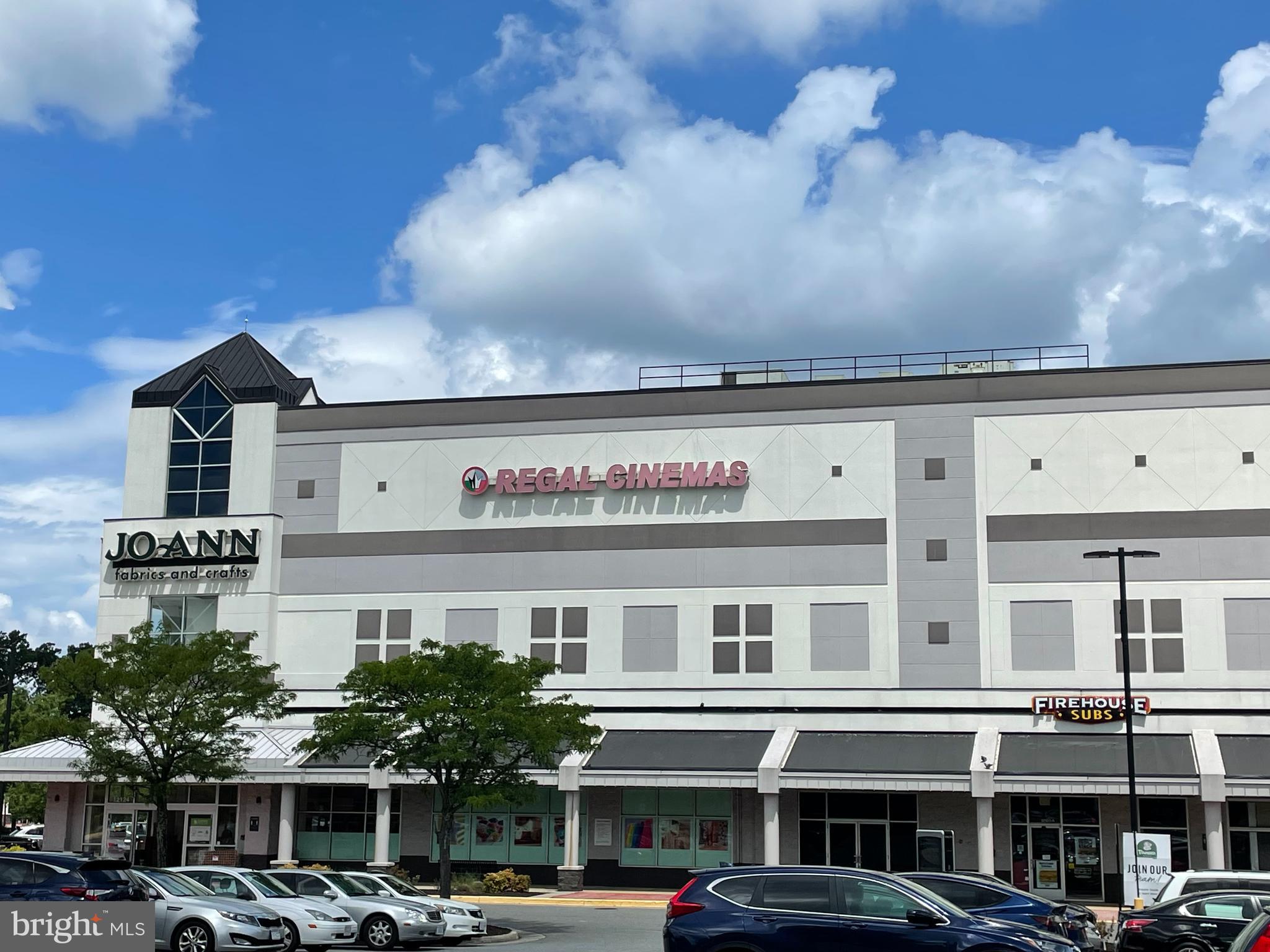 3735 West Ox Road Fairfax, VA 22033 - Photo 23 of 28 Minutes to Fairfax Towne Center