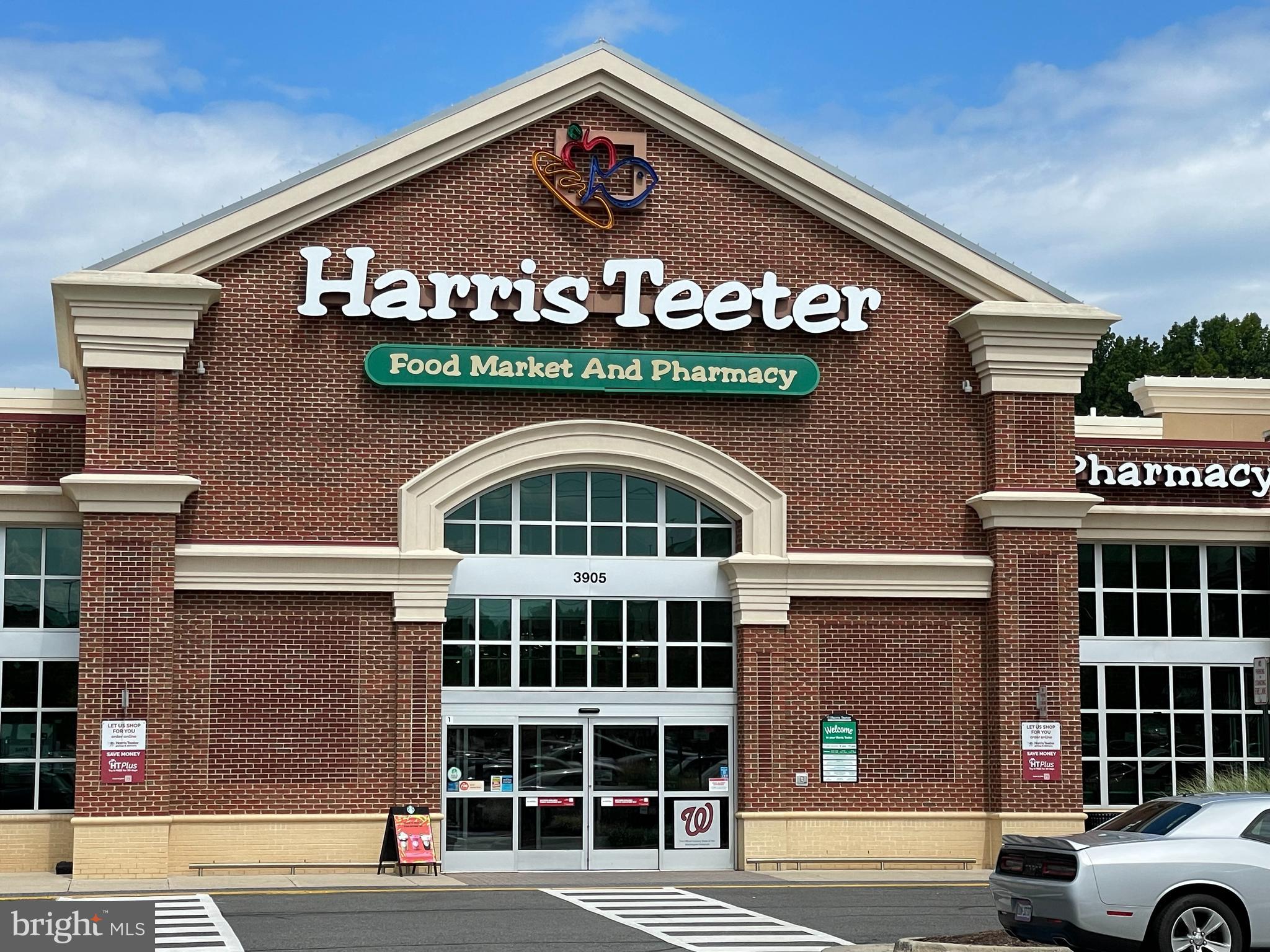 3735 West Ox Road Fairfax, VA 22033 - Photo 27 of 28 Minutes to Route 50 / Pender Center