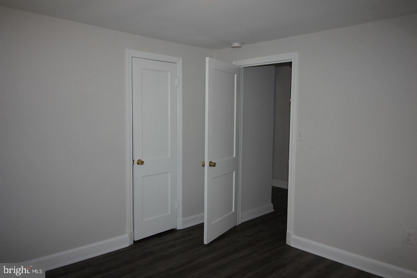 3735 West Ox Road Fairfax, VA 22033 - Photo 7 of 28 Bedroom 1