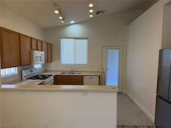 $2,095 | 9304 Long Grove Avenue, Unit HOME, Las Vegas, NV 89149