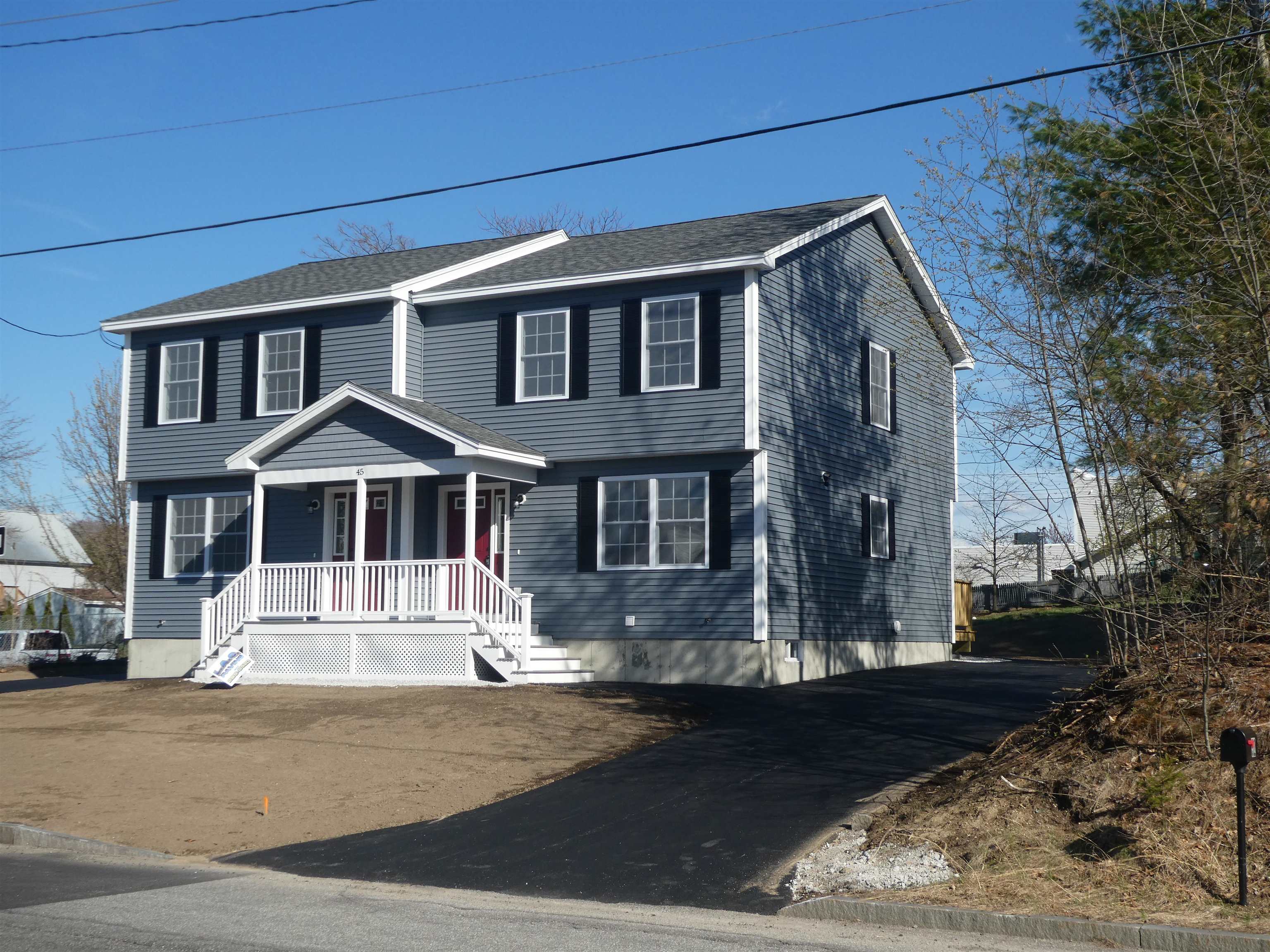 45 Spring Garden Street Manchester, NH 03103 - Photo 1 of 21 Gallery Image 1