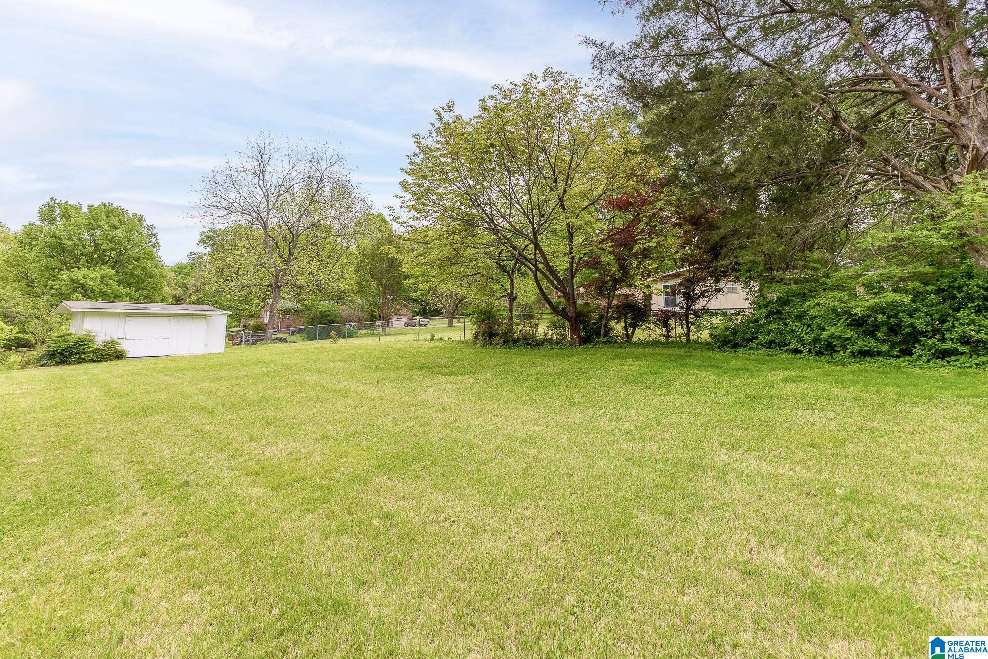 704 Pinecrest Road Southeast Huntsville, AL 35802 - Photo 35 of 37