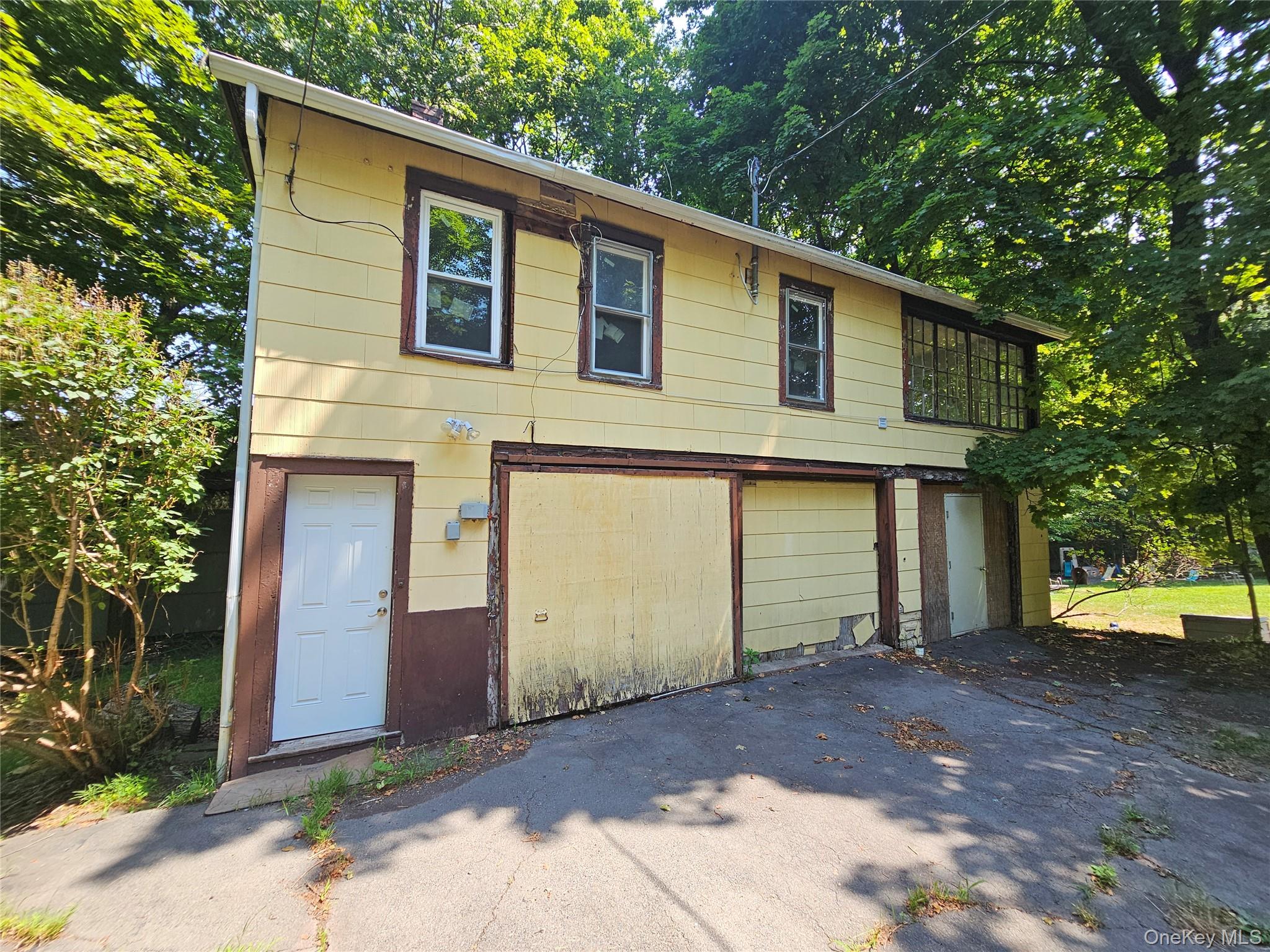 62 Clinton Avenue Monticello, NY 12701 - Photo 36 of 37