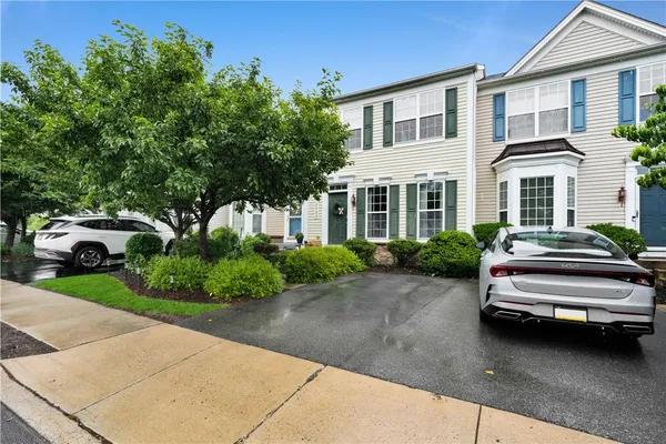 $329,900 | 5222 Chandler Way, Orefield, PA 18069