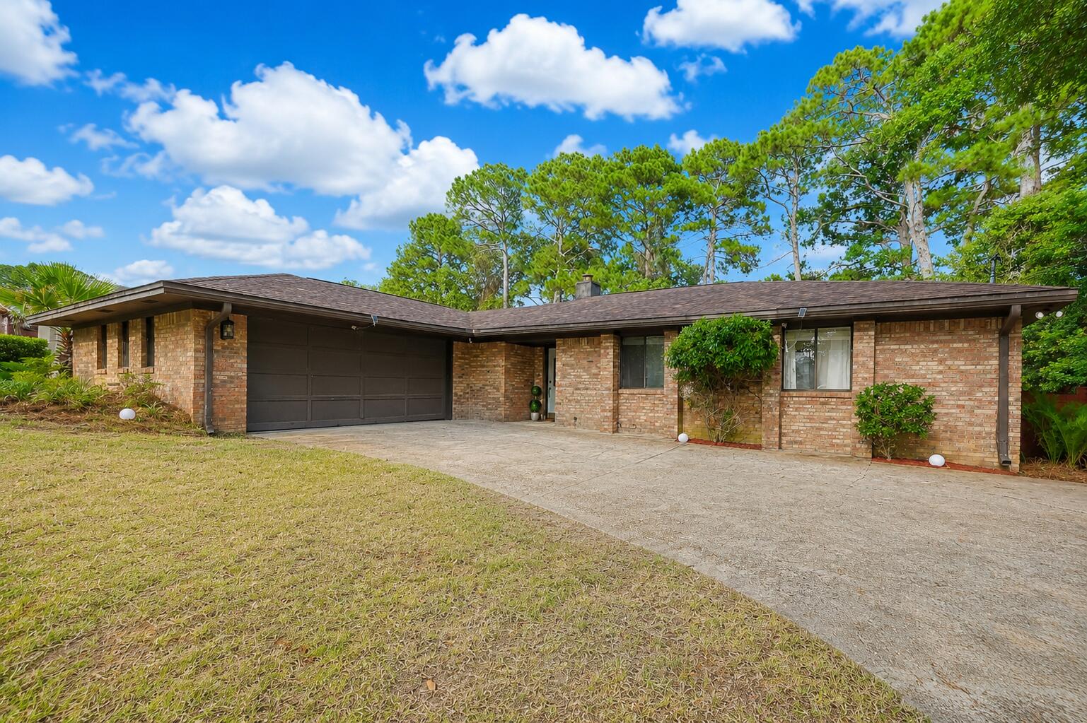 170 Elliott Road Mary Esther, FL 32569 - Photo 3 of 51 170 Elliott Rd
