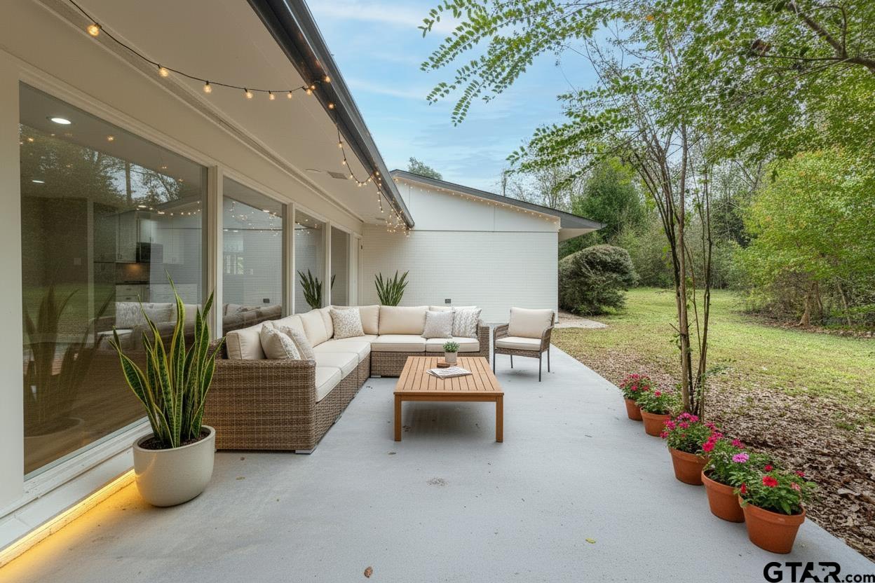 1709 Edgewood Drive Tyler, TX 75701 - Photo 34 of 41 Virtual Staging