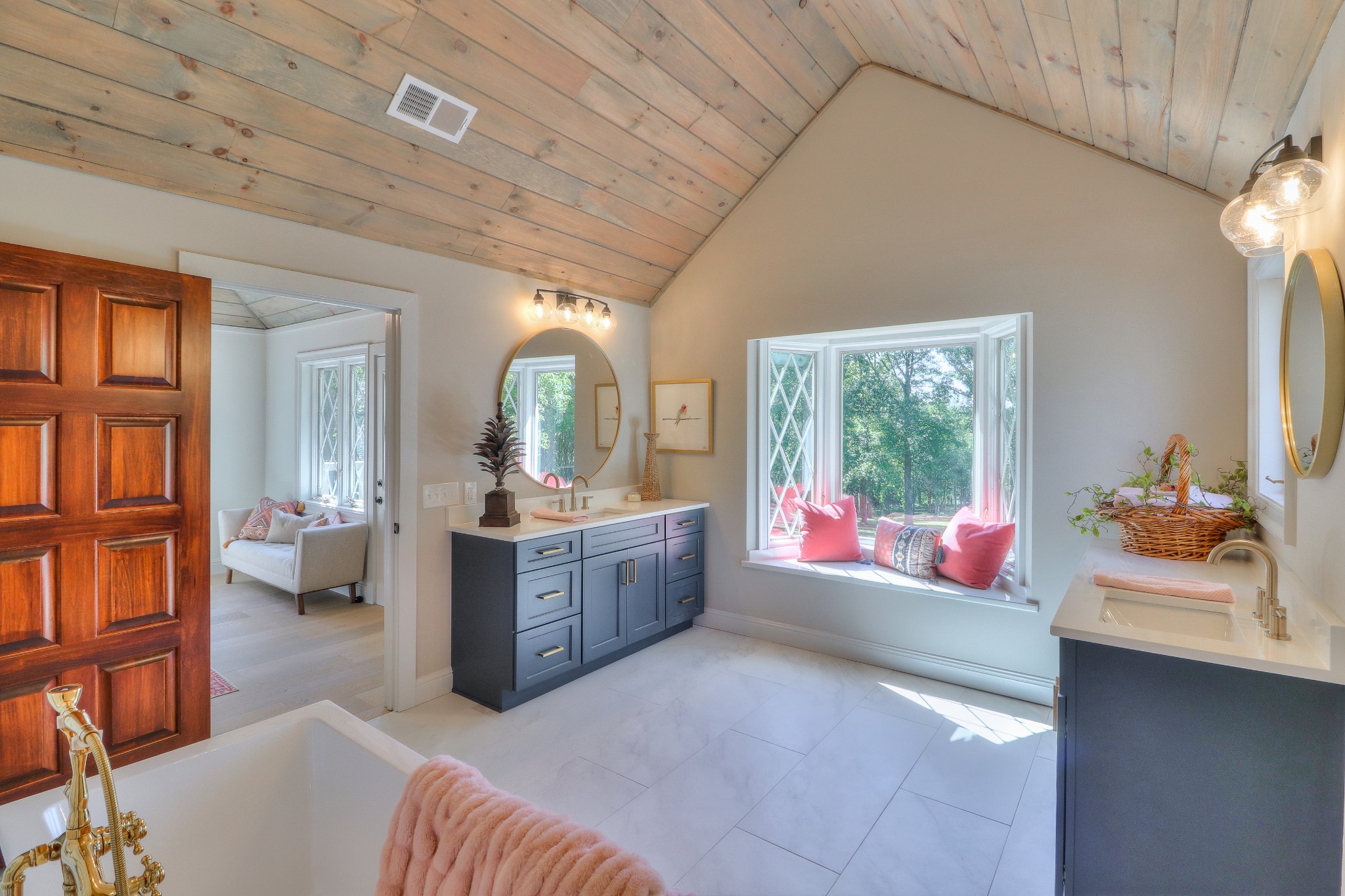 653 Flippen Road Lebanon, TN 37087 - Photo 25 of 49 a living room with furniture and a window