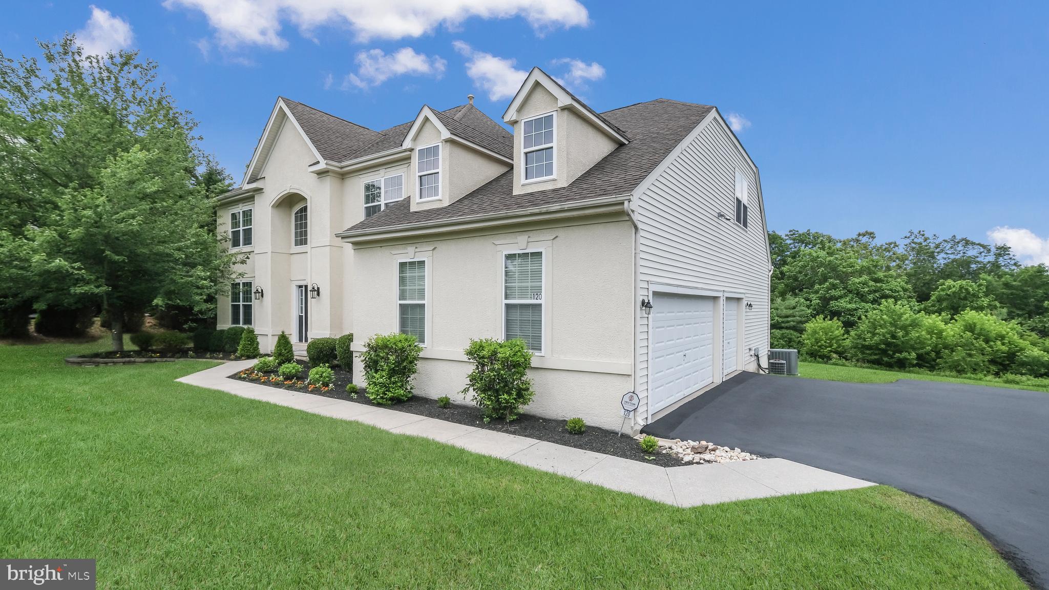 120 Coachlight Circle Chalfont, PA 18914 - Photo 3 of 59